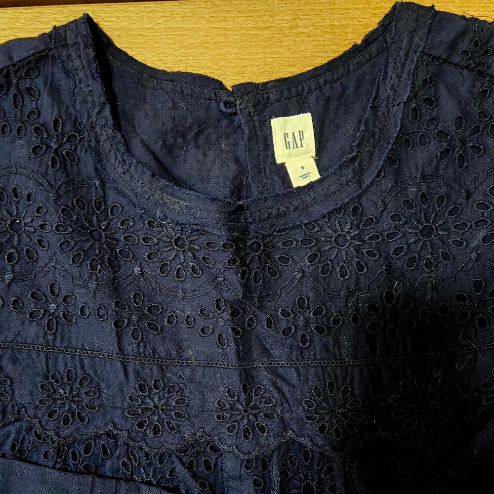 Dark Blue Gap Top Euc - image 3